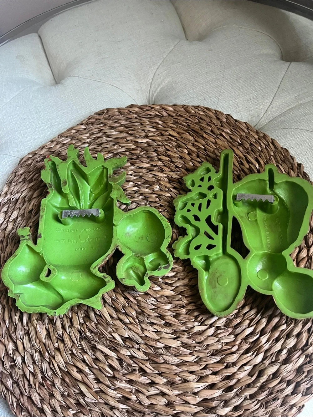 Vintage Dart Industries “Spice Of Life” Vegetable Wall Plaques – Made in the USA
